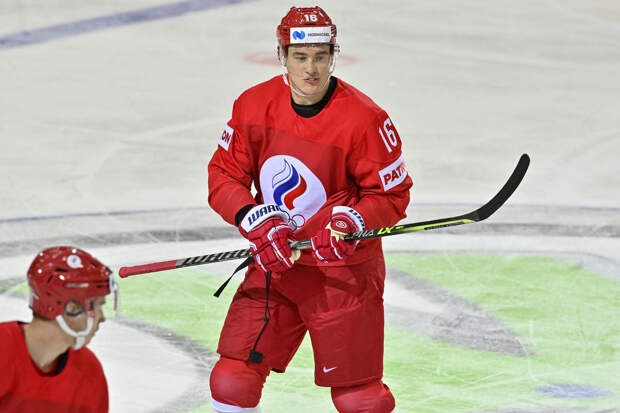 Хоккеист "Бостона" Задоров заявил, что ему тяжело пропускать Олимпиаду