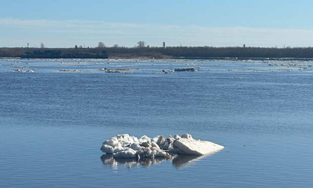 Порт Архангельск полностью очистится ото льда 17 апреля