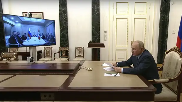 «Вести постоянный мониторинг обстановки на афганской границе»: Путин — об угрозе проникновения боевиков в страны СНГ