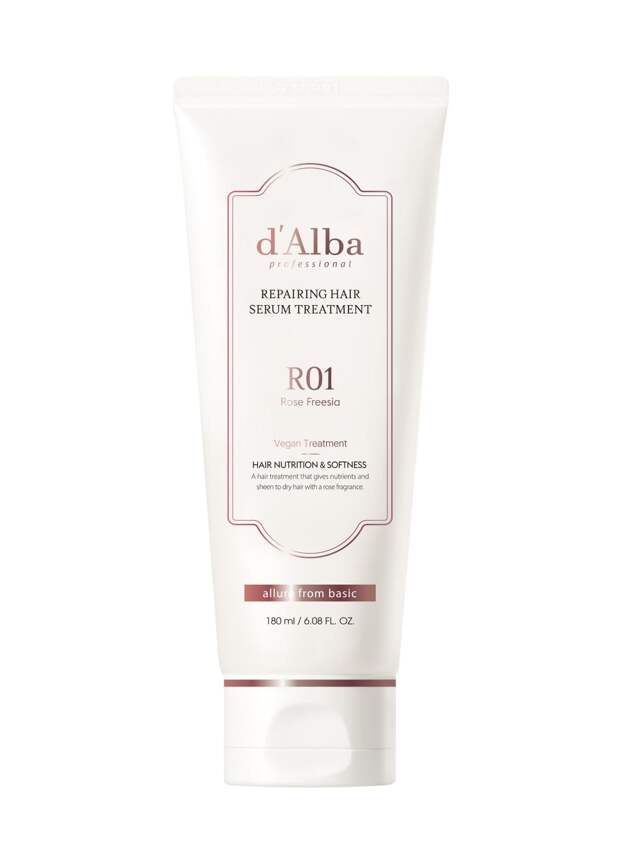 Кондиционер для волос Professional Repairing Hair Serum Treatment, d'Alba, 2035 руб. («Золотое яблоко»)