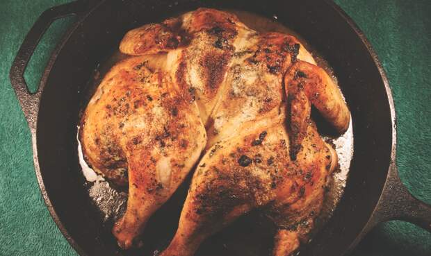 Как приготовить целую курицу за полчаса