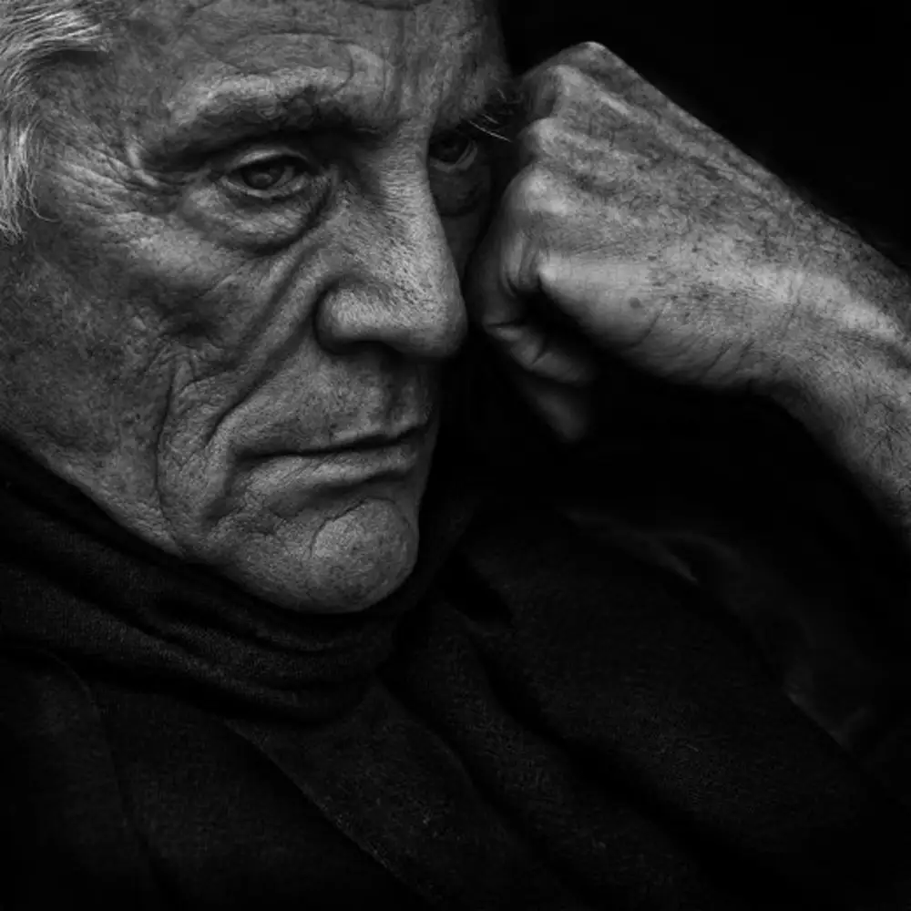 Проницательность насквозь картинка. Станьте проницательнее. Проницательность взгляд. Станьте проницательнее. Как стать проницательным.