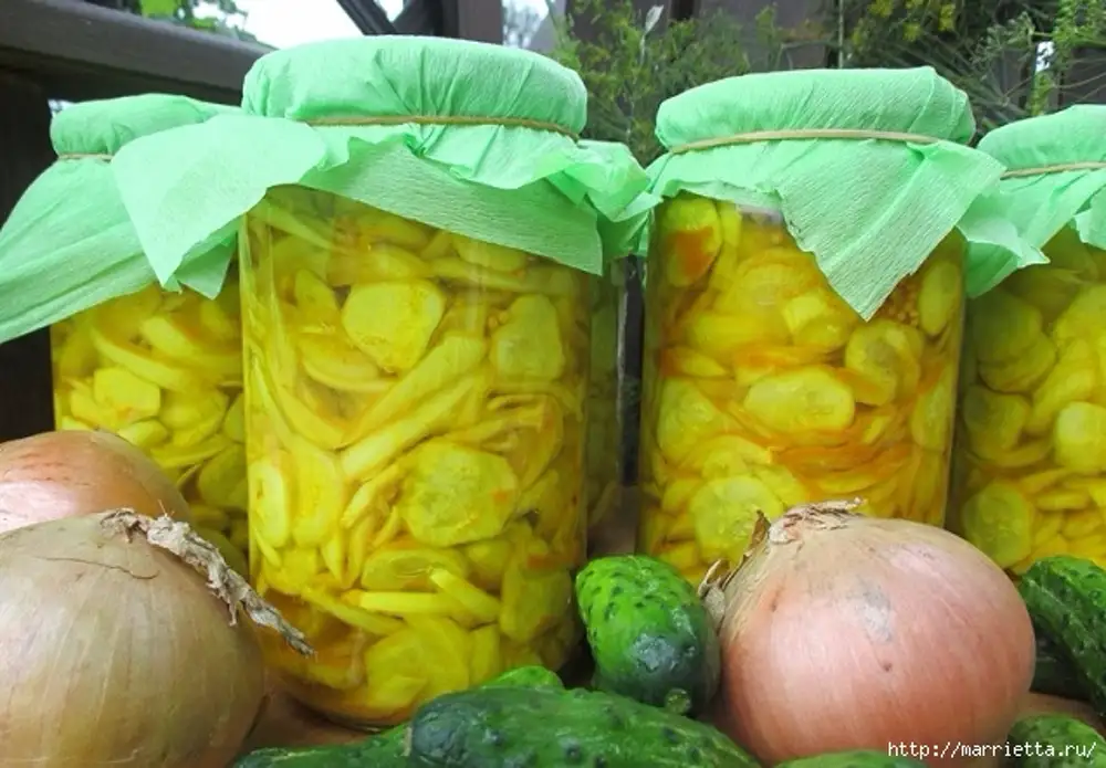 Маринованные огурцы макдональдс. Огурчики с куркумой на зиму. Пикули из огурцов на зиму. Огурцы с куркумой. Огурцы с куркумой на зиму.