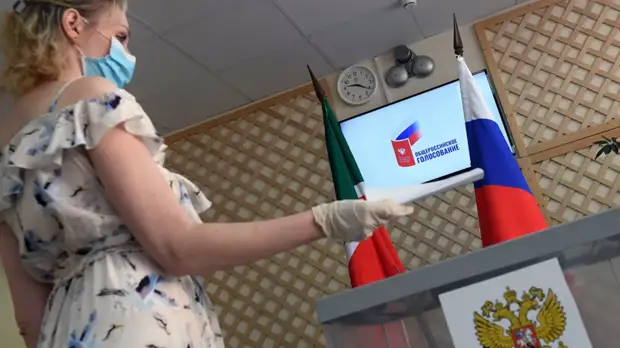 МЧС проводит дезинфекцию избирательных участков в России