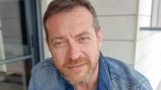 Изменившийся Сафонов забрал сына у Савельевой — переезд в Израиль состоялся