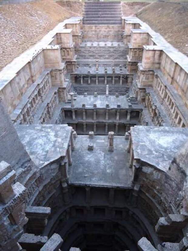 Уникальный колодец Рани ки вав (Rani Ki Vav)