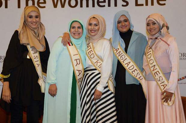 Исламская мода и Miss World Muslimah Исламская мода и Miss World Muslimah