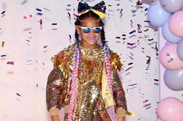 Личный стилист дочери Бейонсе и Джей-Зи Блу Айви поделился ее новыми снимками из яркой фотосессии