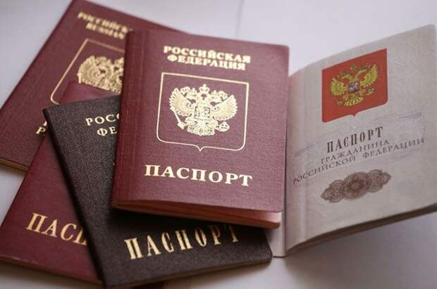 Севастополец остался без российского паспорта и пожаловался в суд