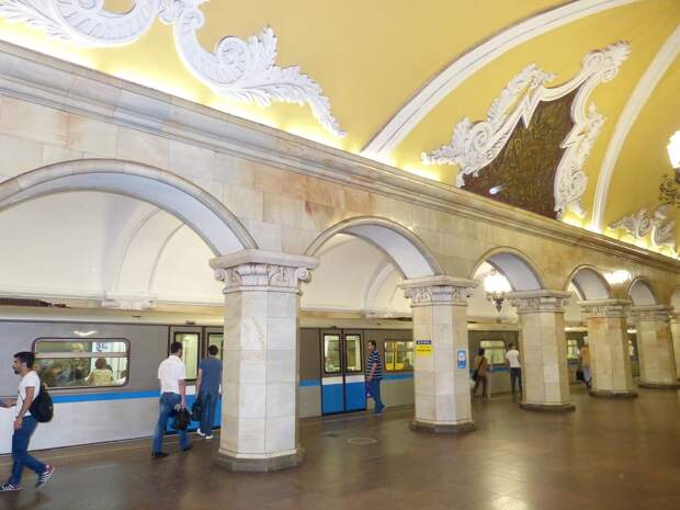 Молодого извращенца задержали в метро Москвы