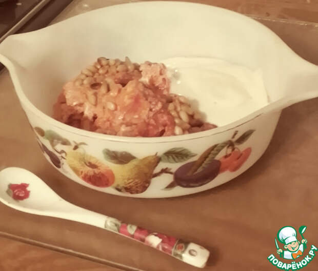 Яйца по-турецки с лимонным йогуртом