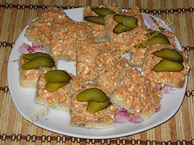 Форшмак из селедки с морковкой и плавленным сыром