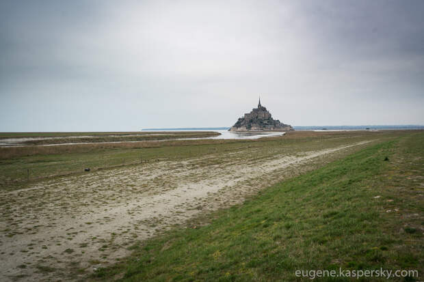 mon-saint-michel-france-43