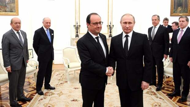 Олланд назвал подходящее время для встречи с Путиным