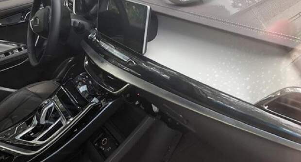 Компания Geely лишила кроссовер KX11 нескольких функций