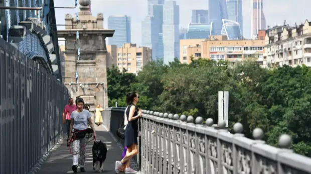 Песков ответил на вопрос о возможности введения локдауна в России