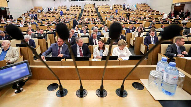 Экстренное заседание Госдумы: Неотложные законы под грифом Секретно – сразу на подпись Путину