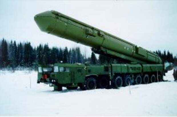 Заступил на боевое дежурство первый полк межконтинентальных баллистических ракет «Тополь»