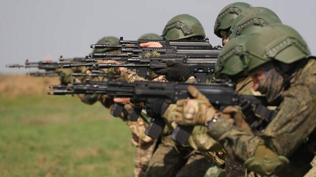 Зажали ВСУ в тиски: российские солдаты движутся вперед в зоне СВО
