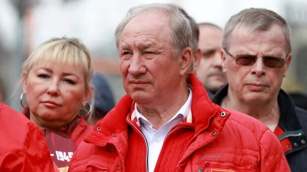 Экс-депутат Рашкин прокомментировал ситуацию со сбитым лосем на якобы его машине