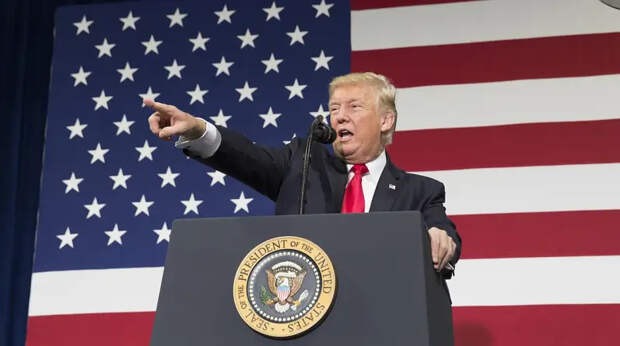Трамп заявил, что будучи президентом «бомбил бы Москву и Пекин в случае вторжения» РФ на Украину и КНР на Тайвань