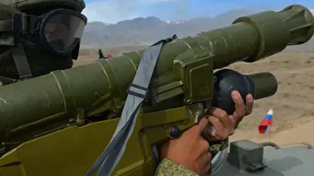 Зенитчики Ленинградской армии провели тренировку по отражению атаки