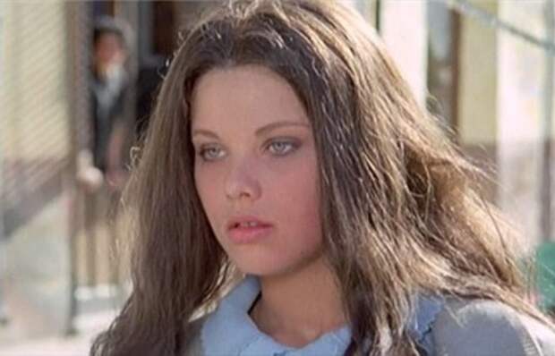 Орнелла Мути в своем первом фильме *Самая красивая жена*, 1970 | Фото: kino-teatr.ru Орнелла Мути в своем первом фильме *Самая красивая жена*, 1970 | Фото: kino-teatr.ru