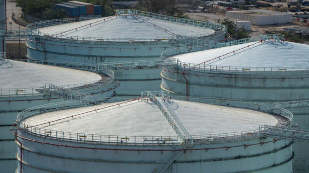 Конфликт на Ближнем Востоке угрожает авиации и высокотехнологичным отраслям