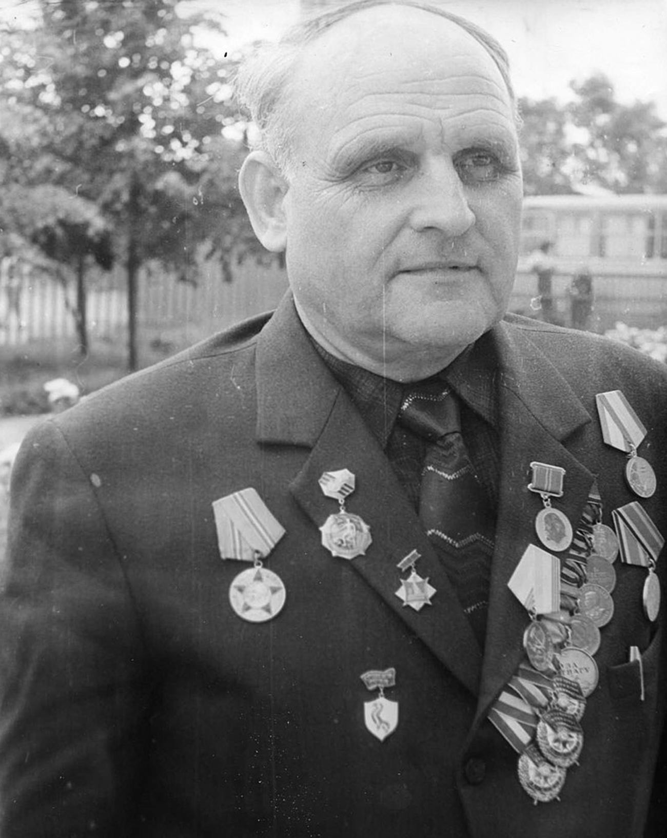 Этот советский летчик воевал без руки