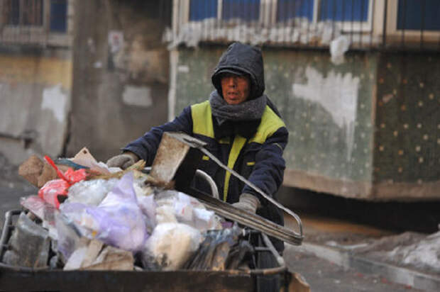 Обычный мусорщик делает для благотворительности больше, чем иные состоятельные люди.