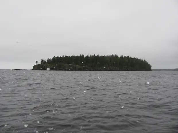 На катере по внутренним проливам Валаама: фотоистория
