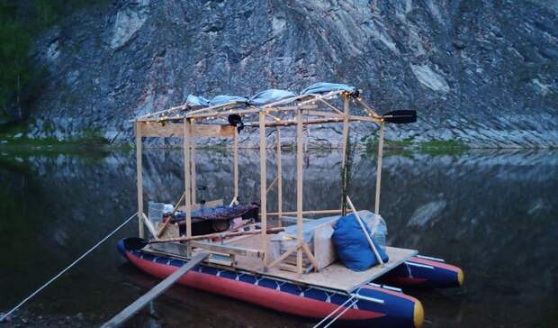 Тагильчанин на самодельном катамаране решил доплыть с Урала до Каспийского моря