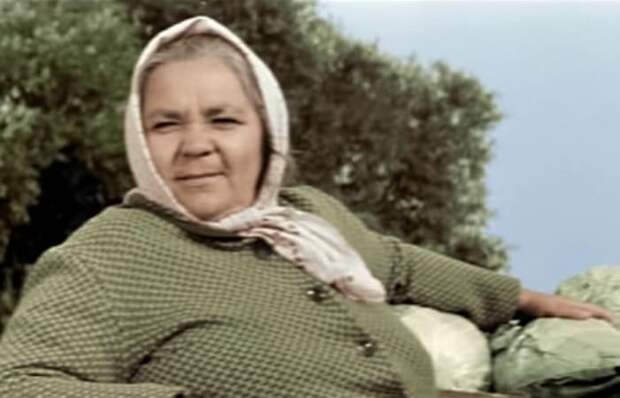 Валентина Телегина в фильме *Три тополя на Плющихе*, 1967 | Фото: kino-teatr.ru Валентина Телегина в фильме *Три тополя на Плющихе*, 1967 | Фото: kino-teatr.ru