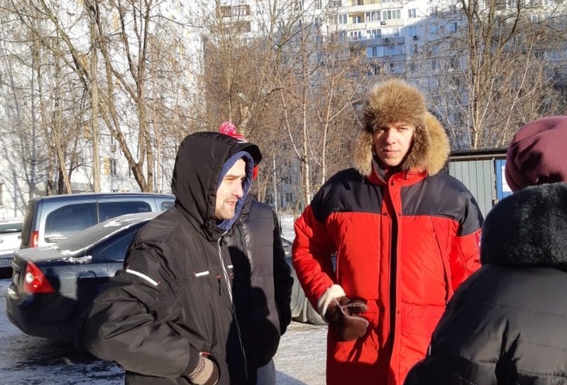Глава управы Алтуфьевского района осмотрит территорию трех домов в рамках субботнего обхода Фото: управа Алтуфьевского района