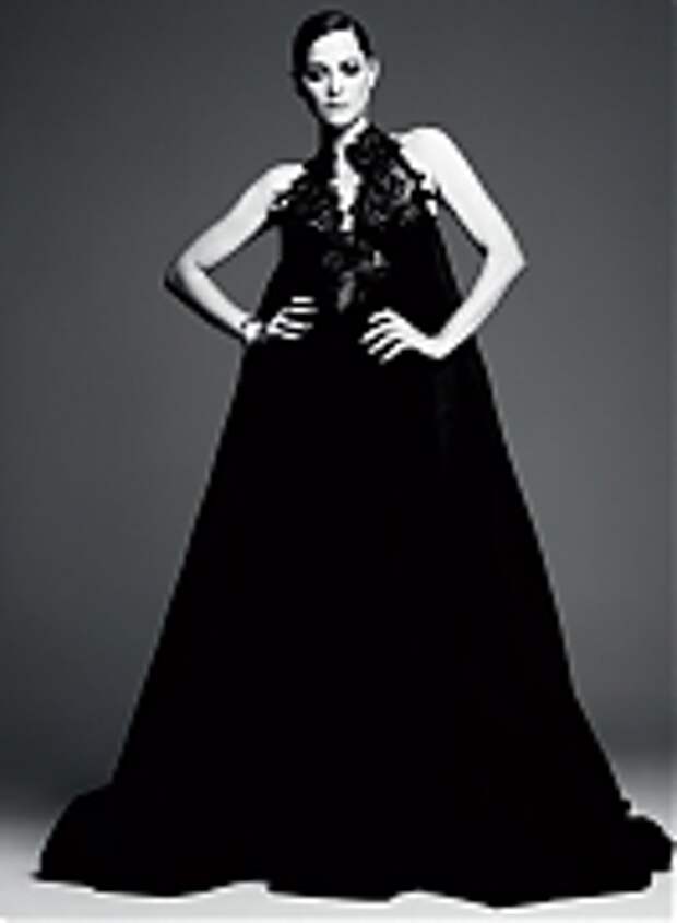 Марион Котийяр (Marion Cotillard) в фотосессии Бена Хассетта (Ben Hassett) для журнала Harper’s Bazaar UK (декабрь 2012)