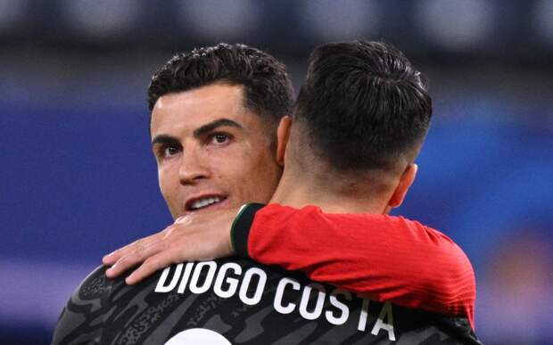 Моуринью назвал Португалию без Роналду заурядной командой