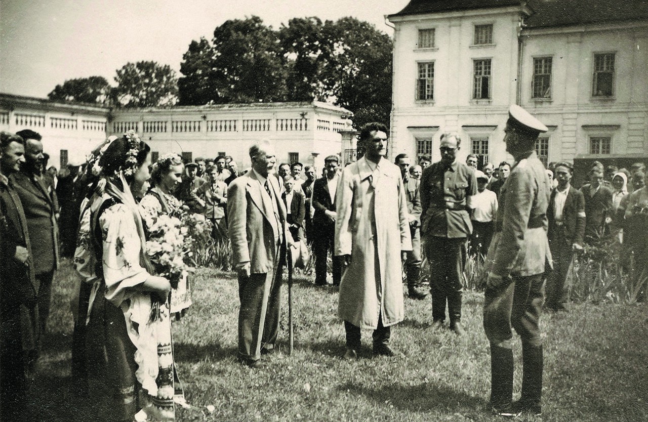 Ukrainians-germans-1941