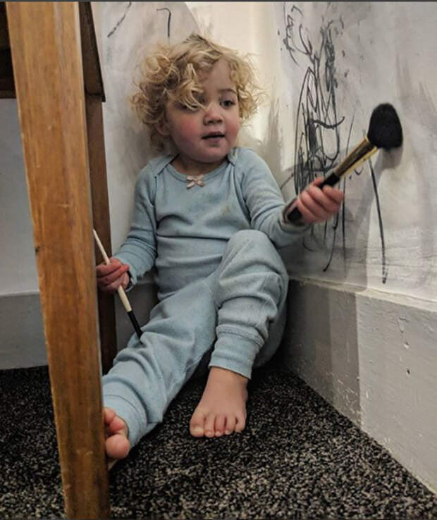 Тишина подозрительна. Instagram father_of_daughters.