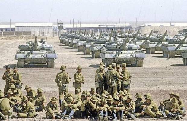 25 декабря 1979 года начался ввод советских войск в Афганистан. история, события, фото