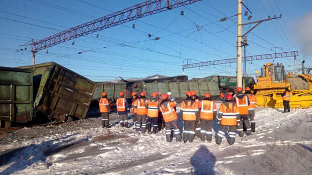 В Забайкалье с рельсов сошли 24 грузовых вагона, задержаны пассажирские поезда