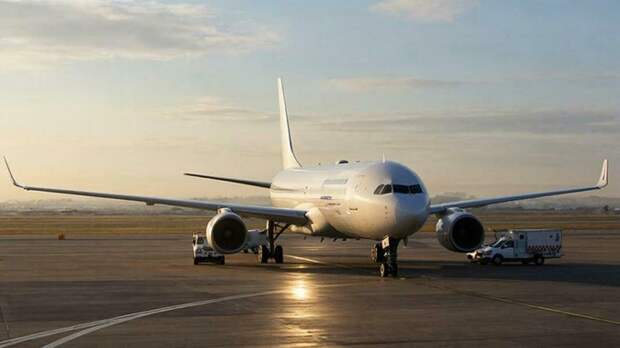 "Потребовалась проверка". В Red Wings объяснили задержку вылета самолета из Барнаула