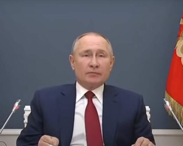 Путин: "Фокус в том, что в соответствии с Конституцией я имею право избираться на новый срок"