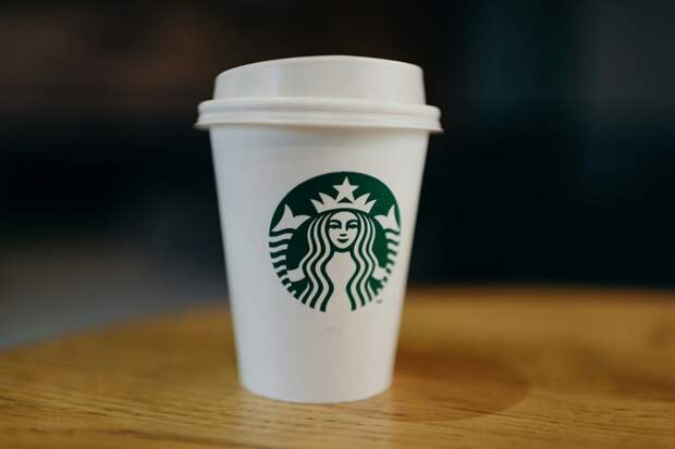 Starbucks снова регистрирует торговые марки в России