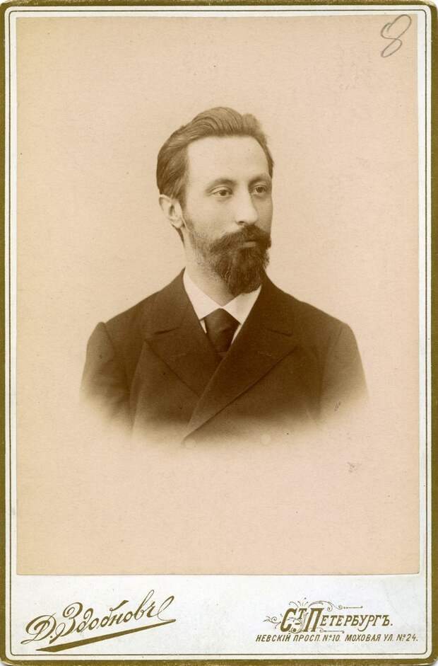 Иван Михайлович Гревс (1860-1941), русский историк. Профессор Высших женских (Бестужевских) курсов в Петербурге (1892-1918), профессор Петербургского (Ленинградского) университета (1899-1941).Б.д. АРАН. Ф.518. Оп.2. Д.146. Л.8. Иван Михайлович Гревс (1860-1941), русский историк. Профессор Высших женских (Бестужевских) курсов в Петербурге (1892-1918), профессор Петербургского (Ленинградского) университета (1899-1941).Б.д. АРАН. Ф.518. Оп.2. Д.146. Л.8.