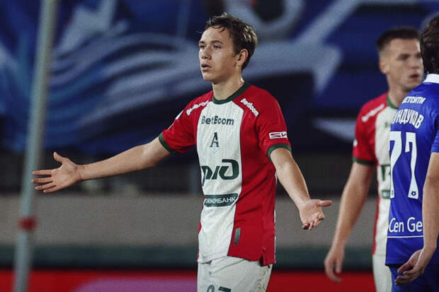 Наумов: Сафонов и Хвича могут помочь Батракову в адаптации в "ПСЖ"