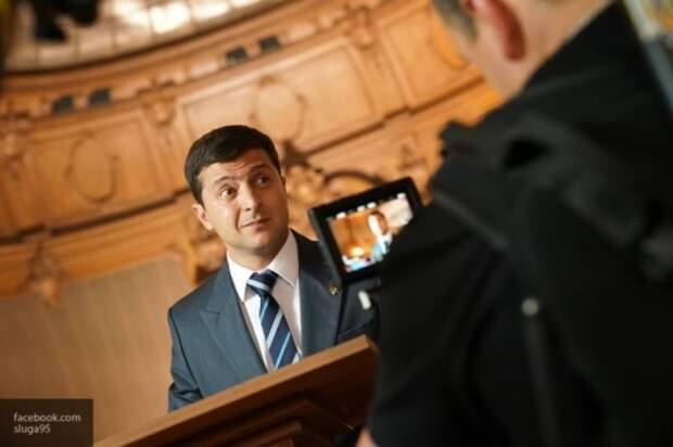 Рейтинг Зеленского резко рухнул: украинцы начали ненавидить «Слугу народа»