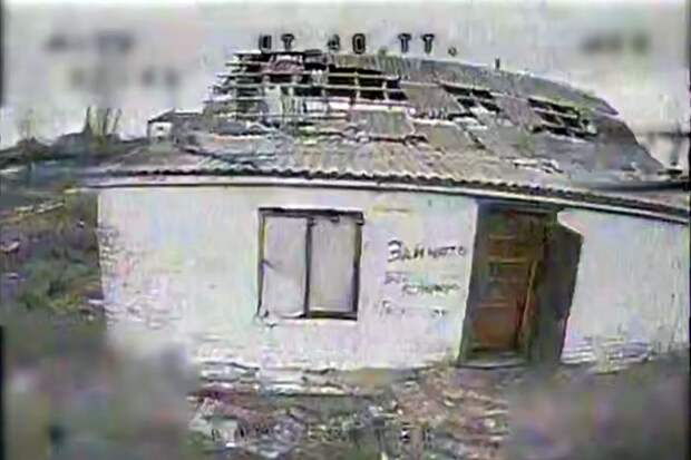 Операторов БПЛА из президентской бригады нашли по надписи на стене