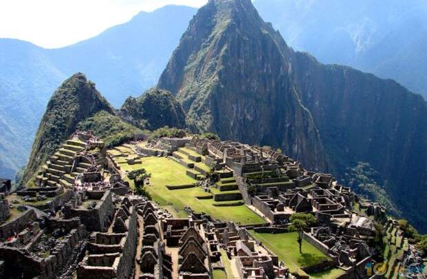 10 самых впечатляющих исторических руин в мире