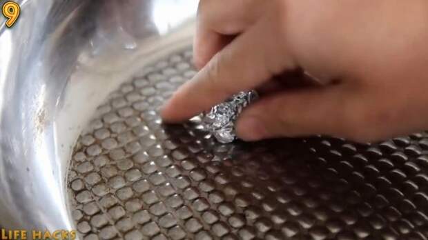 11 способов полезного применения алюминиевой фольги
