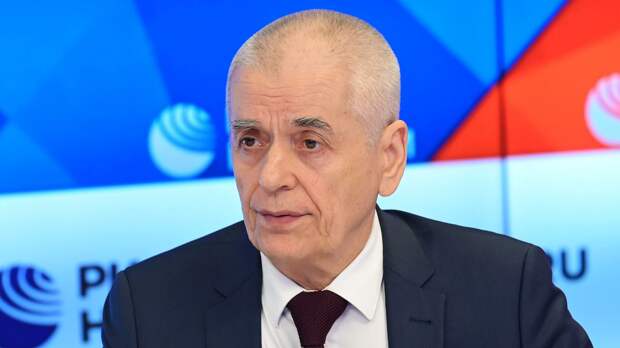 Онищенко прокомментировал лабораторную версию происхождения COVID-19 